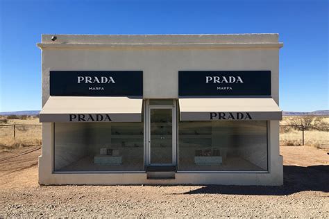 prada marfa co to znaczy|prada marfa location.